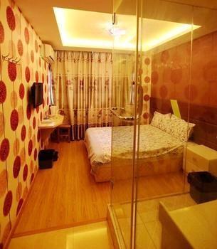 Shanghai Xinyuan Theme Hotel Экстерьер фото