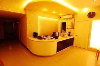 Shanghai Xinyuan Theme Hotel Экстерьер фото