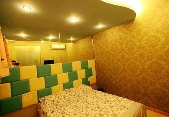 Shanghai Xinyuan Theme Hotel Экстерьер фото